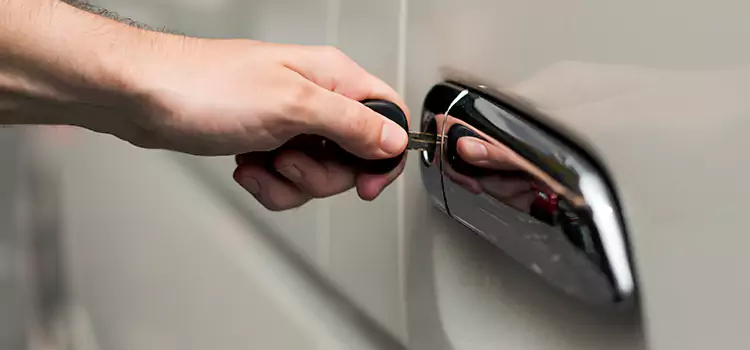 Why Choose Our Auto Locksmith Team in The Villages, FL?
